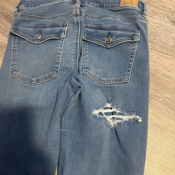 American Eagle sz 6 Hi-Rise Jegging Women's Blue Distressed Jeans denim - Picture 5 of 5